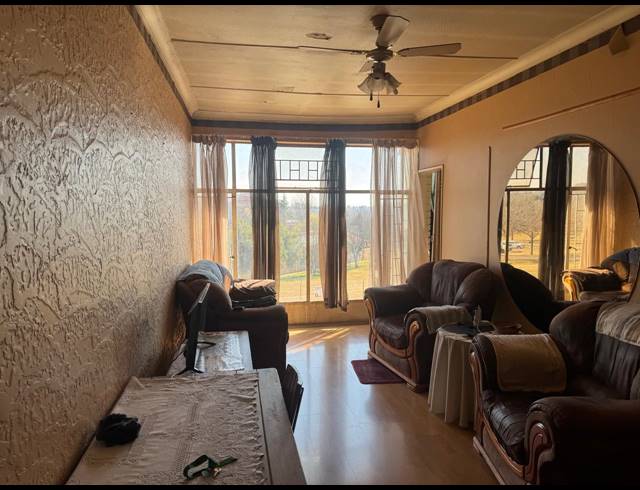 2 BEDROOM APARTMENT FOR SALE IN BRAKPAN CENTRAL